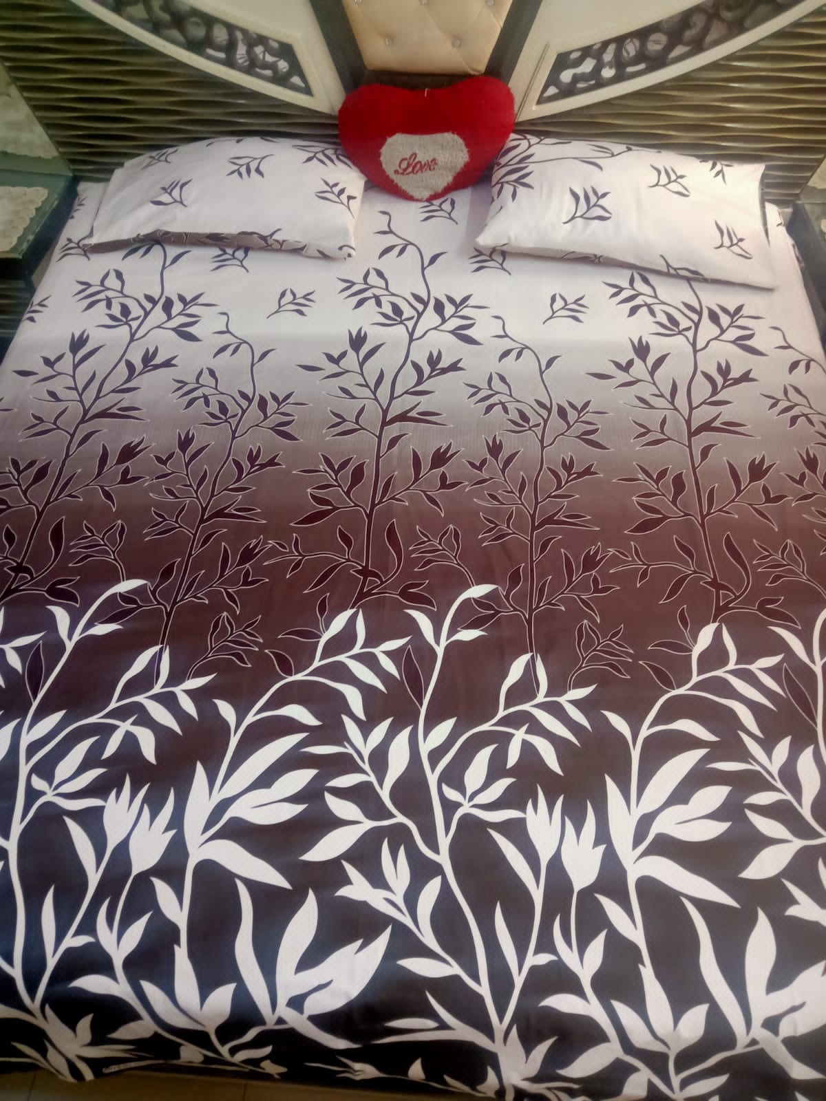 Asian Fabrics | King size crystal cotton 3D Bedsheet